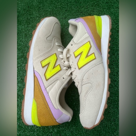 JCrew New Balance 696 Running Sneakers women size 8.5 Pre-owned - Picture 12 of 16